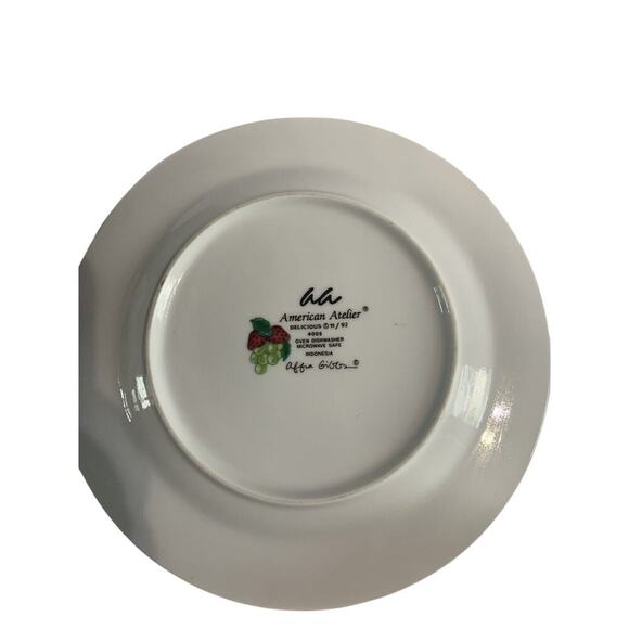 (4) American Atelier DELICIOUS Salad Plates Saucers Mugs Vintage Strawberries - Picture 11 of 14